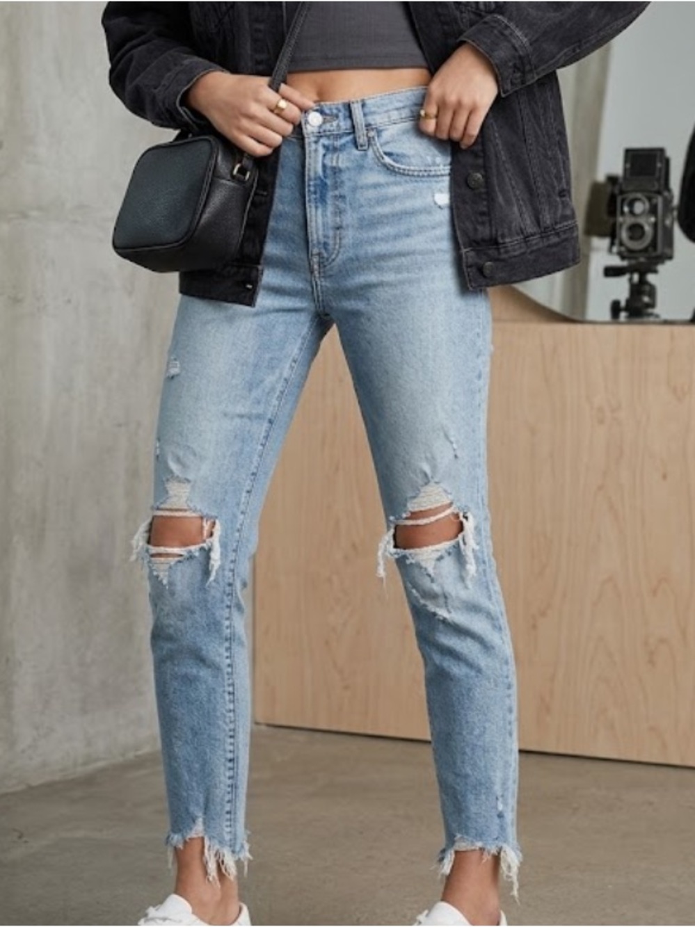 MOUSSY VINTAGE Altawoods Distressed Skinny Ankle Jeans Size 26 Frayed Hem